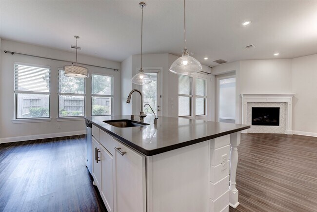 Building Photo - 4802 Gingerwood Trace Ln