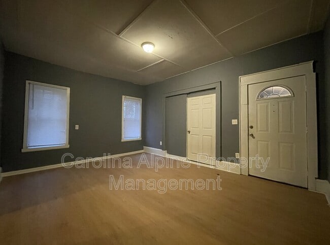 Building Photo - 1015 Fallston Rd