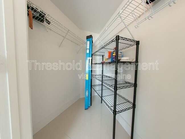 Building Photo - 500 Brickell Ave