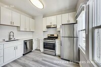 Building Photo - 1707 36th Ave