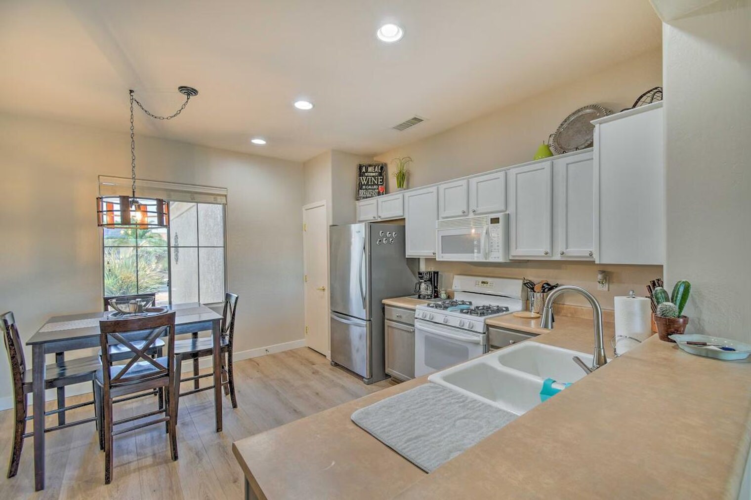 Building Photo - 15033 W Home Run Dr