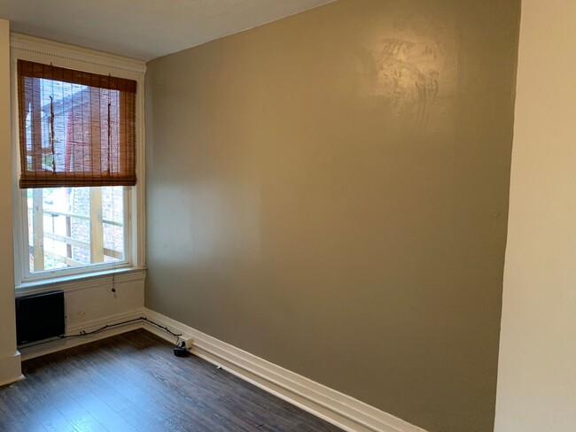 Building Photo - 29 Welsford St