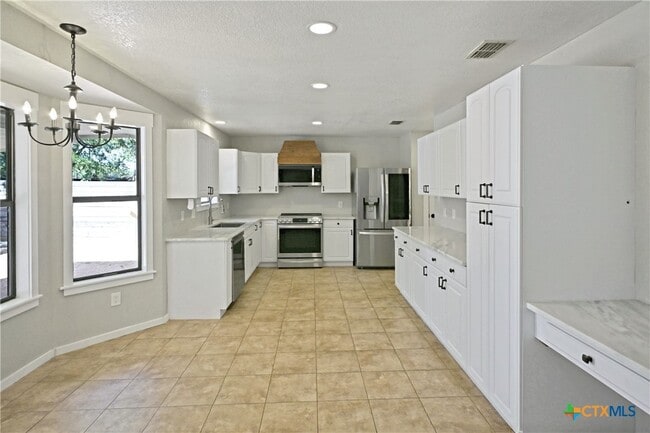 Building Photo - 953 River Bank