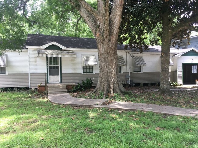 Primary Photo - 3Bed/1 Bath House