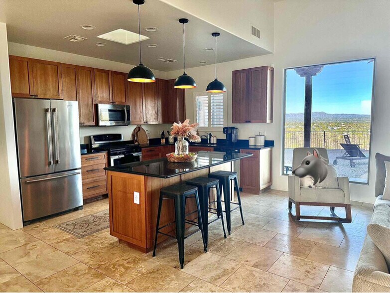 Building Photo - 3046 W Salvia Dr