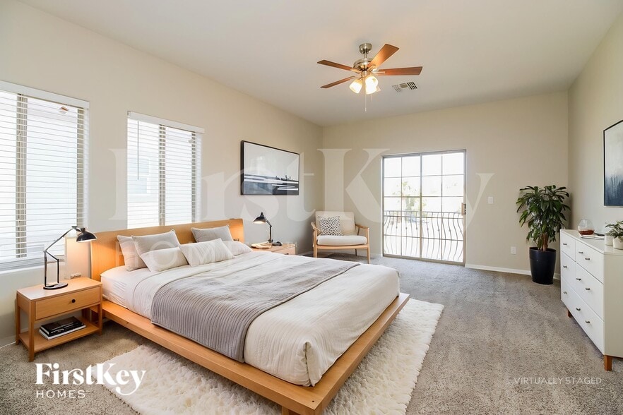 Building Photo - 7111 N 27th Ln