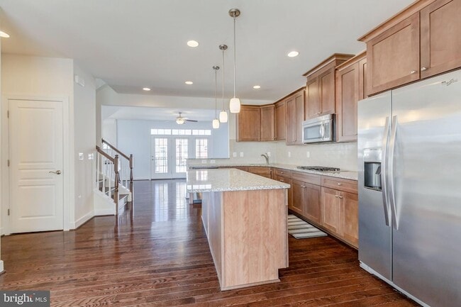 Building Photo - 6266 Summit Point Ct