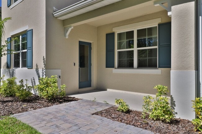 Building Photo - Venetian Bay 3BR 2.5BA Townhome For Rent