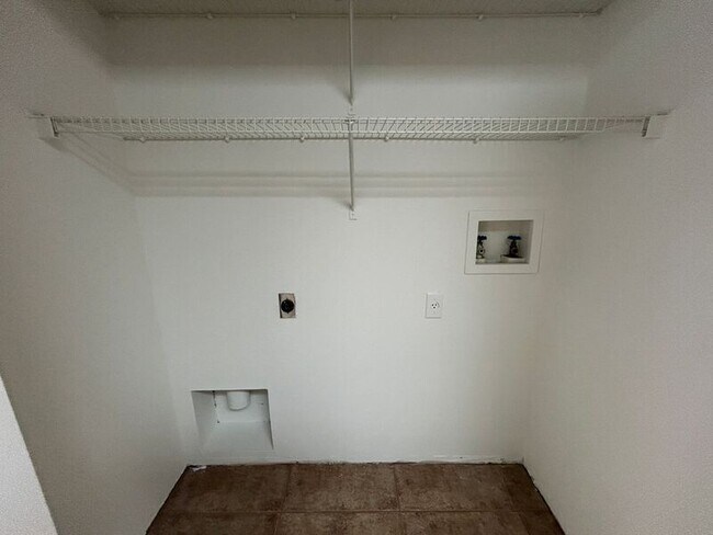 Building Photo - 12477 Berkeley Square Dr