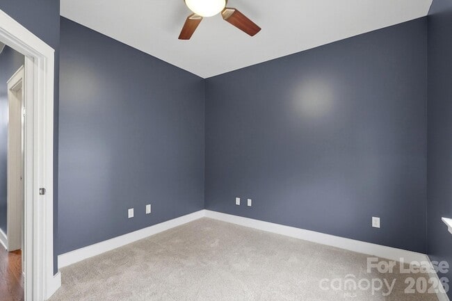 Building Photo - 440 N McDowell St