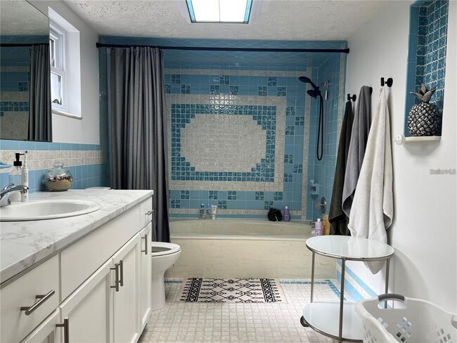 Building Photo - 8748 Forest Lake Dr