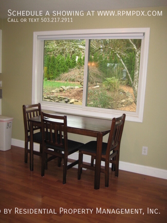 Building Photo - 7730 SW 87th Ave