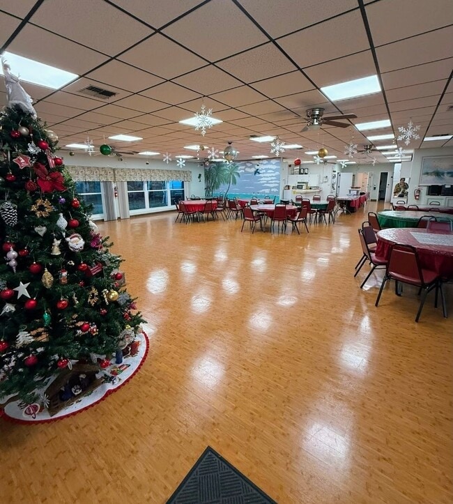 Building Photo - 10322 Andre Blvd