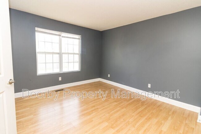 Building Photo - 1707 Kirby Ave