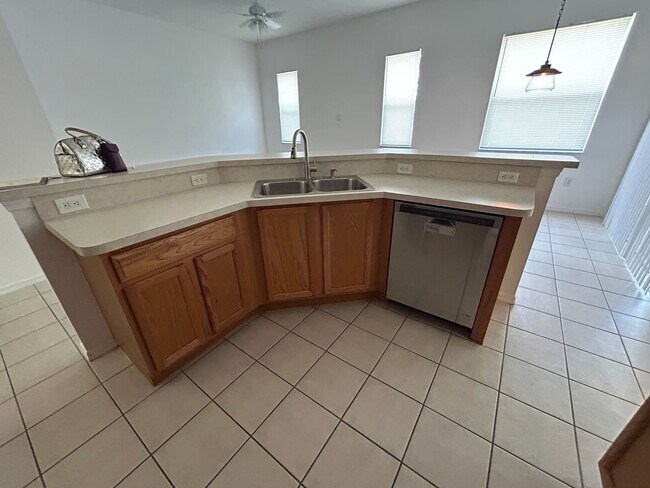 Building Photo - 3/2 home in  Hawks Preserve