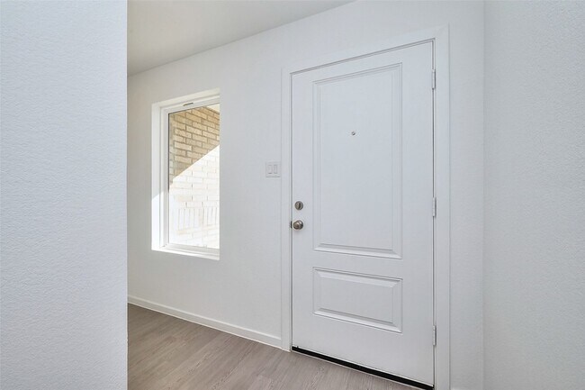 Building Photo - 18224 Pontecorvo Ln