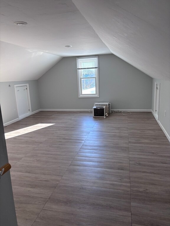 Building Photo - 66 Janet Cir