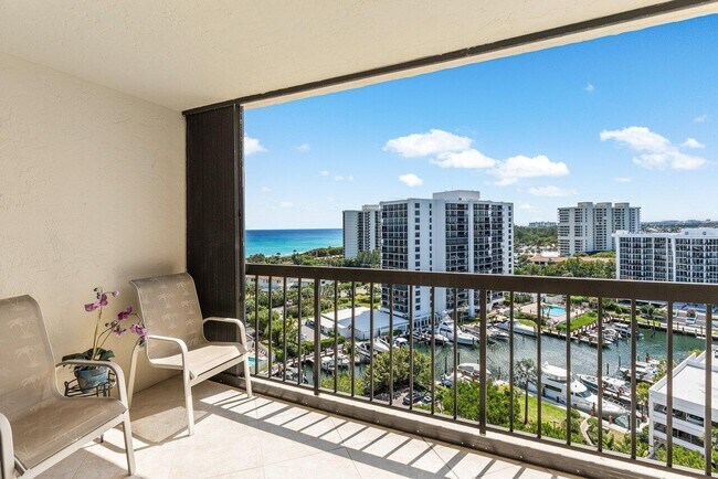 Building Photo - 4740 S Ocean Blvd