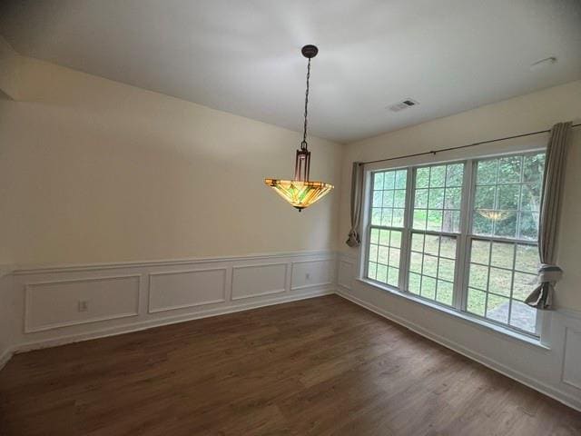 Building Photo - 220 Gaines Oak Way