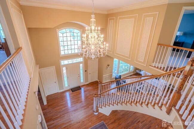 Building Photo - 19 Meadowlark Dr