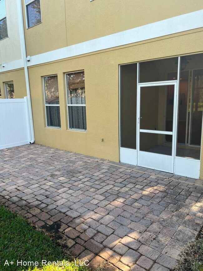 Building Photo - 3 br, 2.5 bath House - 14169 Oasis Cove Bl...