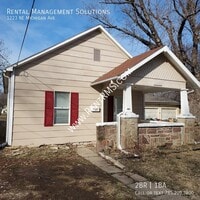 Building Photo - 1223 NE Michigan Ave