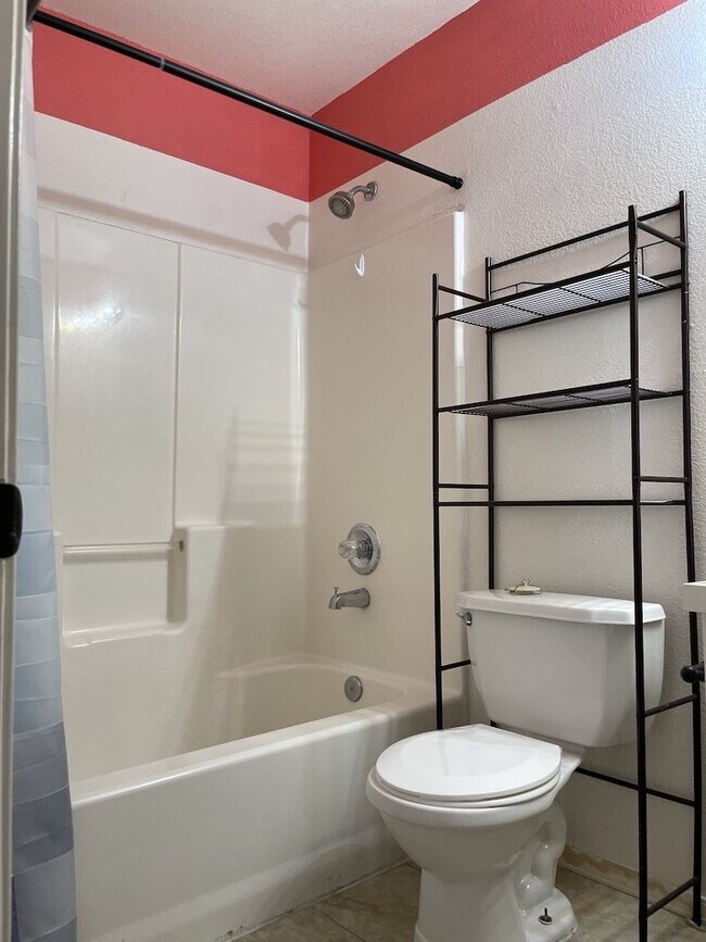 Building Photo - 12353 Tierra Alaska Ave