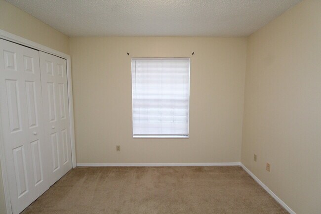 Building Photo - Bay Meadows 3BR Home Near NAS Pensacola with Granite Kitchen & Fenced Backyard