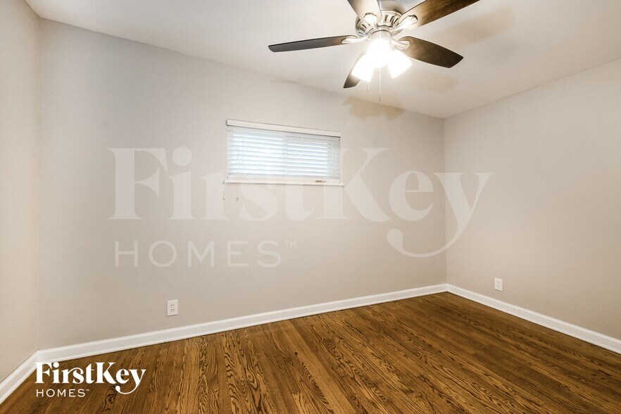 Building Photo - 7630 General Sherman Ln