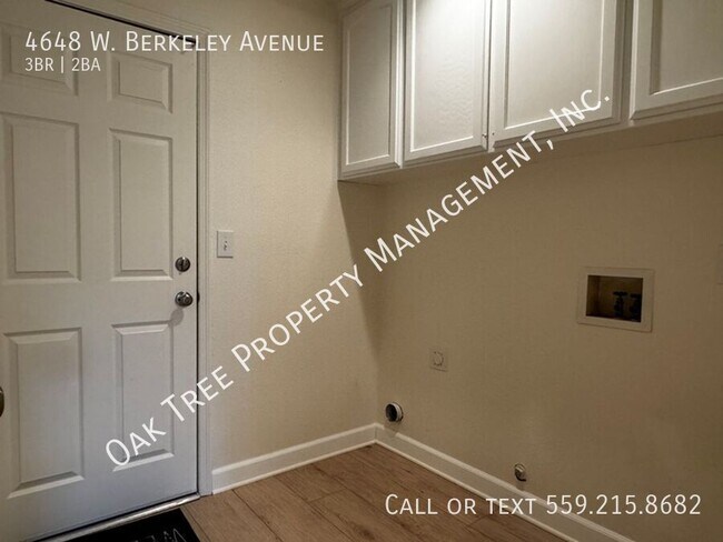 Building Photo - 4648 W Berkeley Ave