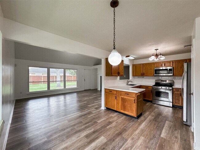 Building Photo - 2903 Auburn Dr
