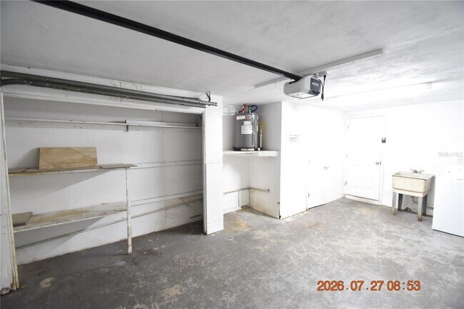 Building Photo - 3221 Topp Dr