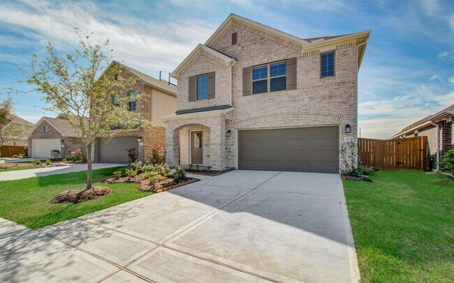 Primary Photo - 21611 Sandy Dune Dr