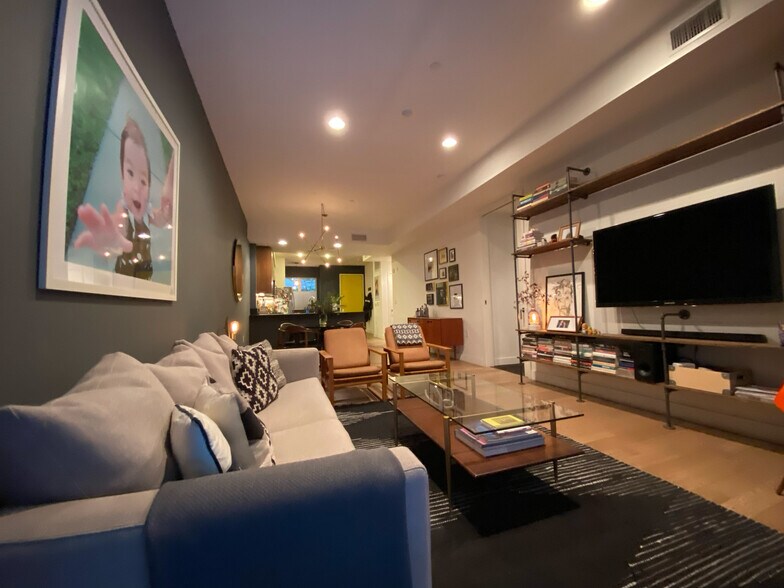 Living Room - 6001 Carlton Way