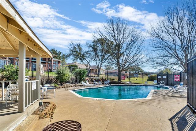 Building Photo - 426 Yacht Club Dr