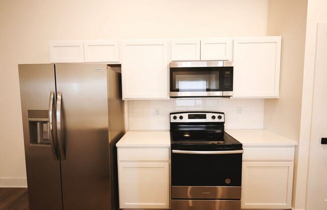 Building Photo - 503 Briarbrook Ln