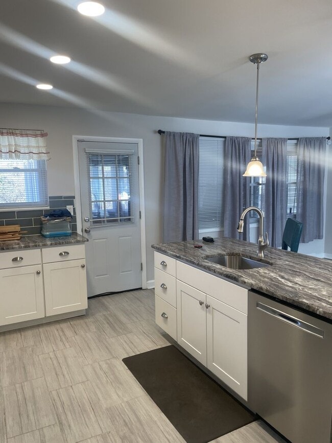 Building Photo - Dalfield