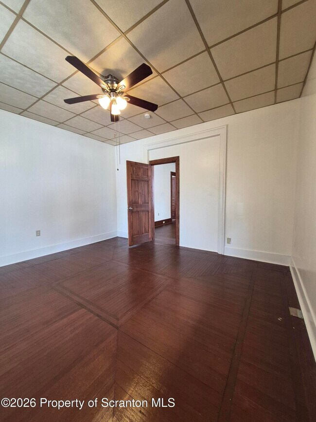 Building Photo - 109 Salem Ave