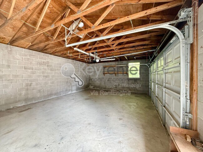 Building Photo - 3641 Thrushwood Dr