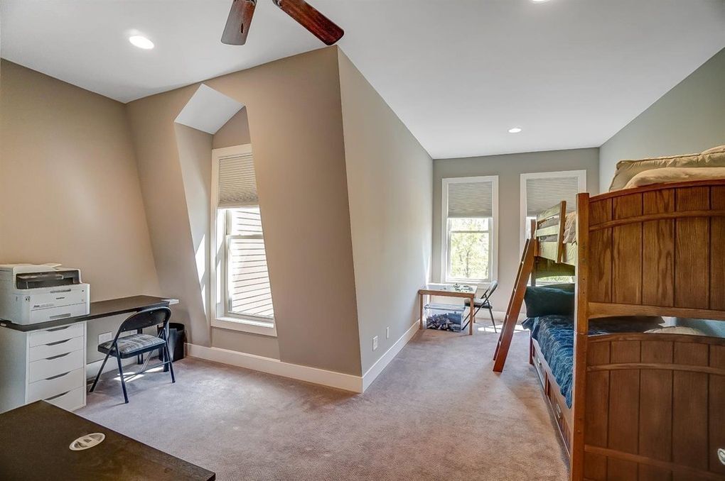 Building Photo - 440 Northern Ave