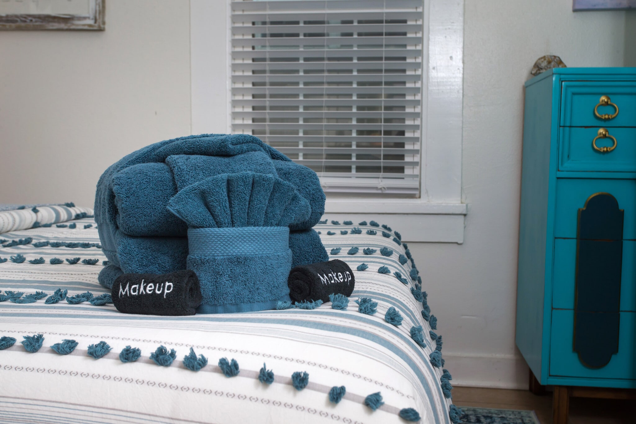 Building Photo - 608 N 9th Ave