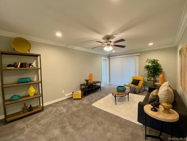 Building Photo - 425 Terrace Rd