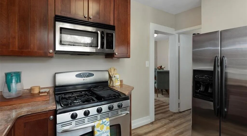 Building Photo - 1793 Channing St