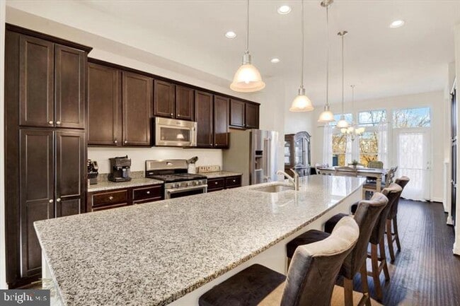 Building Photo - 2019 Tuscarora Valley Ct
