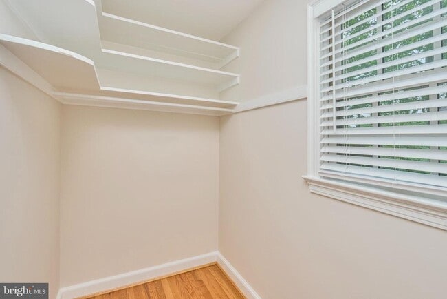 Building Photo - 3819 Woodbine St