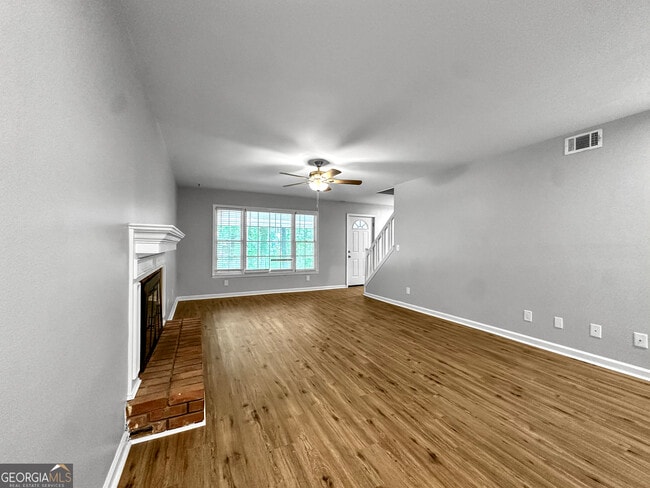 Building Photo - 608 Silver Trace Ct