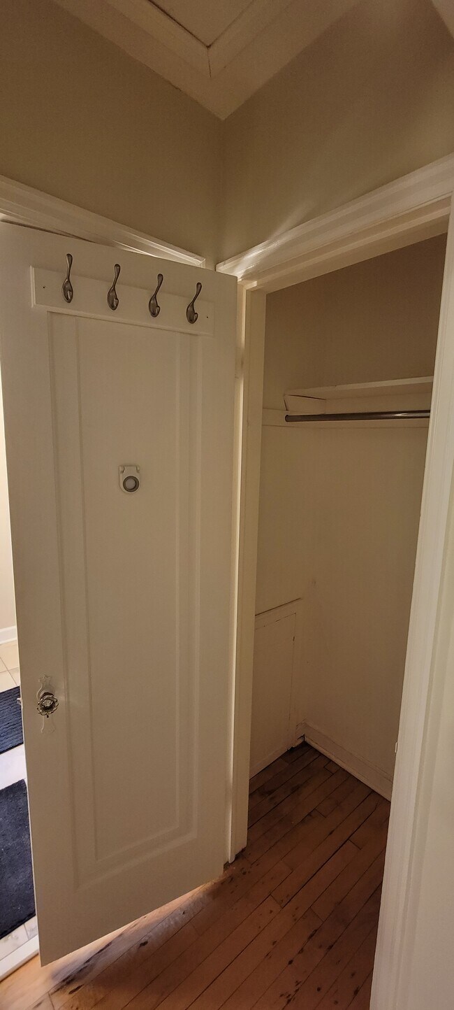 Building Photo - 19101 Delton Ave