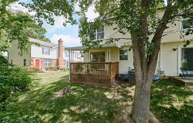 Building Photo - 61 Woodlake Ct