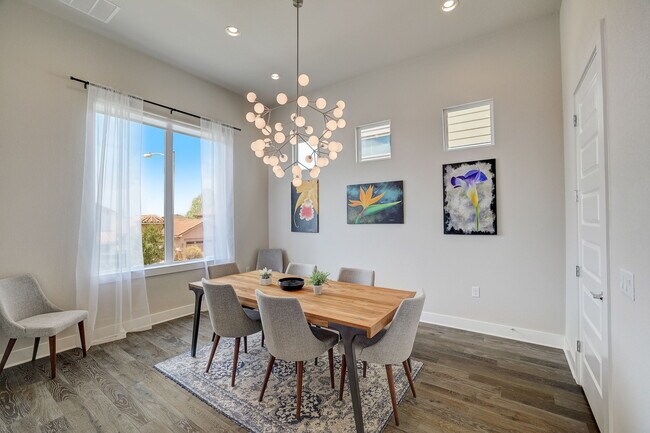 Building Photo - 6205 Seville Dr