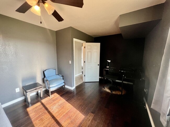 Building Photo - Gorgeous 4 Bedroom Home in Briargate!